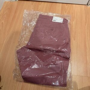 Uniqlo Salmon Pink Stretch Slim Fit Shorts